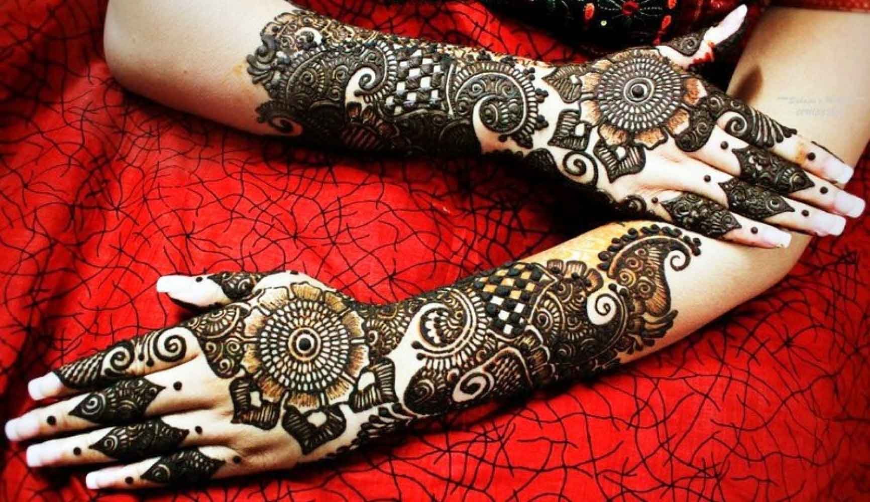 Easy Mehndi Designs for Eid Front Hand 6 vat savitri mehndi design